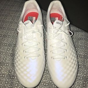 Nike MagistaX Proximo IC ab 116,51 Preisvergleich bei